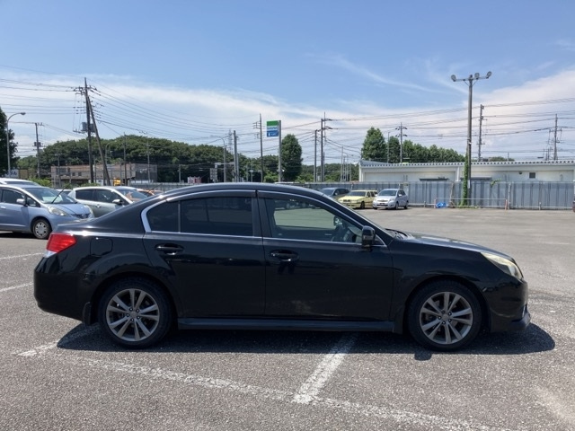 SUBARU LEGACY B4 2013