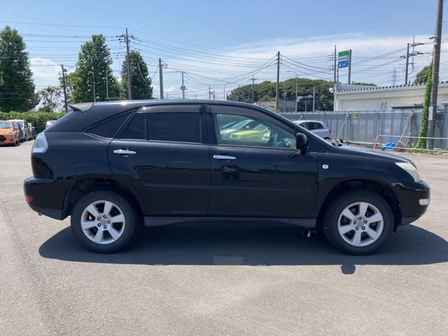 TOYOTA HARRIER 2009