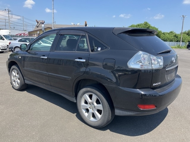 TOYOTA HARRIER 2009