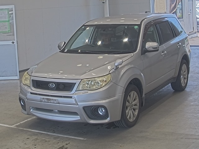 SUBARU FORESTER 2011