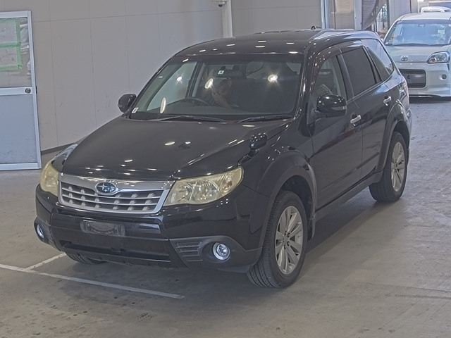 SUBARU FORESTER 2012