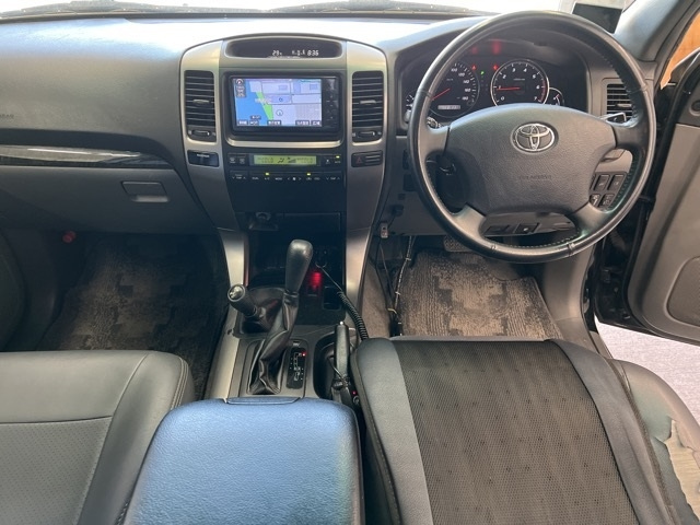 TOYOTA LAND CRUISER PRADO 2008