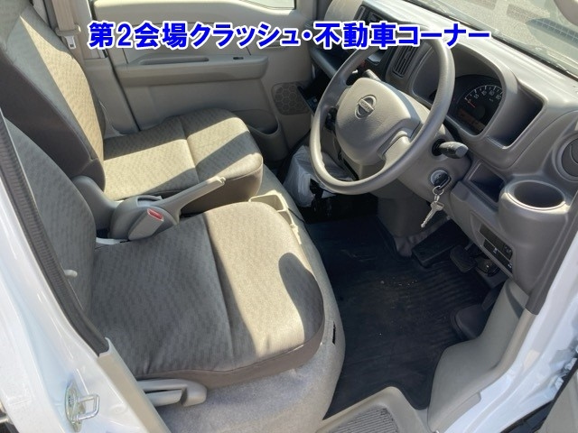 NISSAN CLIPPER VAN 2023
