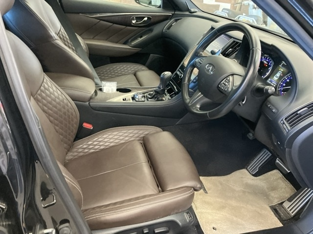NISSAN SKYLINE 2016