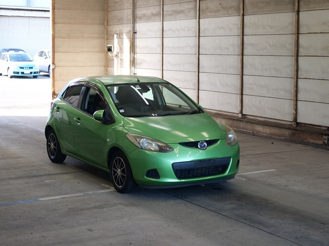 MAZDA DEMIO 2009