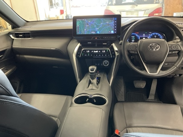 TOYOTA HARRIER 2023
