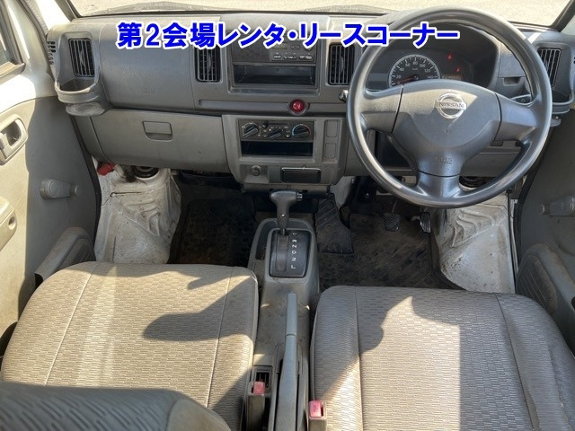 NISSAN CLIPPER VAN 2013