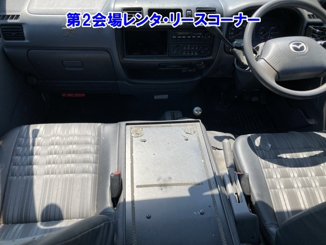 MAZDA BONGO VAN 2017