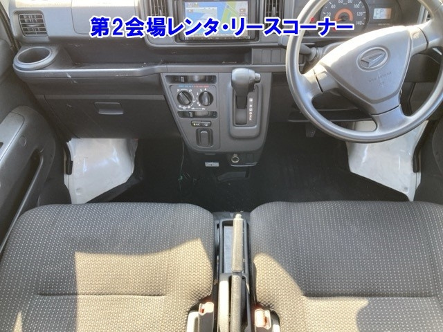 DAIHATSU HIJET VAN 2019