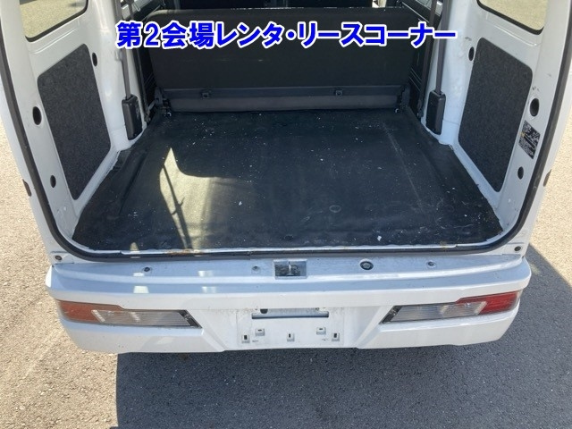 DAIHATSU HIJET VAN 2019