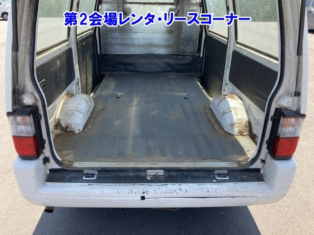MAZDA BONGO VAN 2017