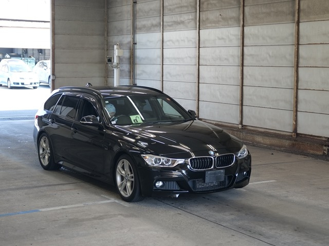 BMW 3 SERIES 2013