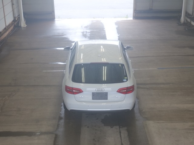 AUDI A4 2012