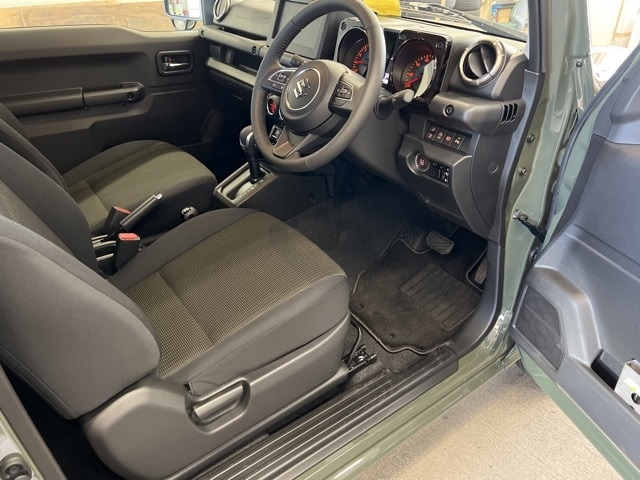 SUZUKI JIMNY 2025