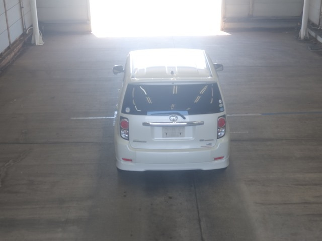 TOYOTA COROLLA RUMION 2010
