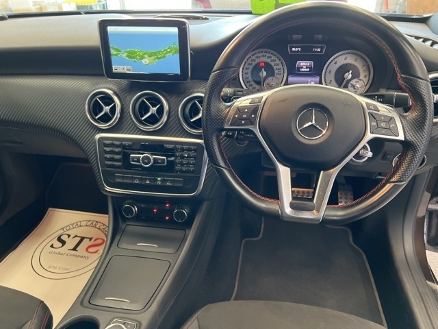 MERCEDES BENZ A CLASS 2015