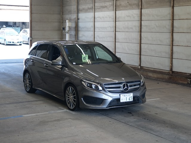MERCEDES BENZ B CLASS 2015