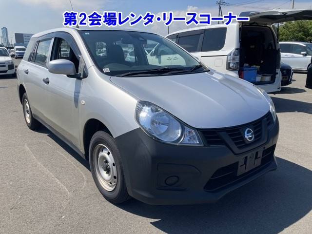 NISSAN AD 2020