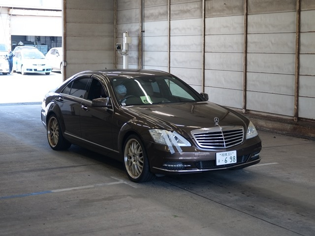MERCEDES BENZ S CLASS 2011
