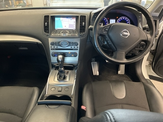 NISSAN SKYLINE 2011