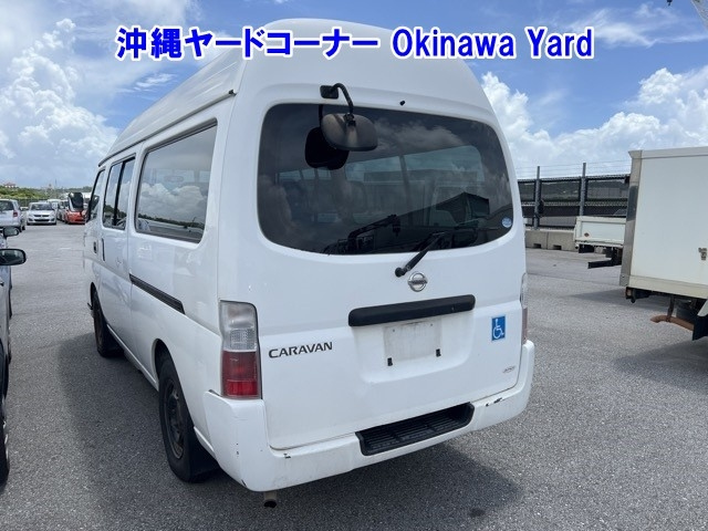 NISSAN CARAVAN BUS 2009