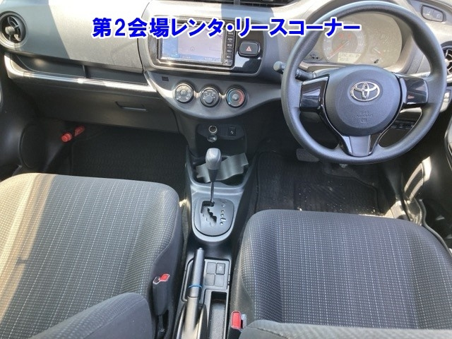 TOYOTA VITZ 2018