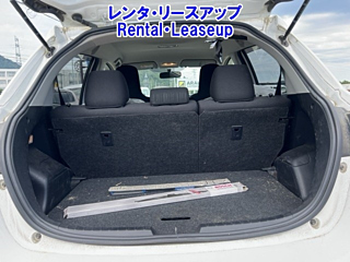 TOYOTA VITZ 2019