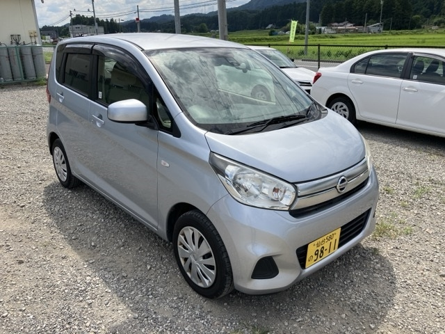 NISSAN DAYZ 2017