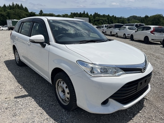 TOYOTA COROLLA FIELDER 2017