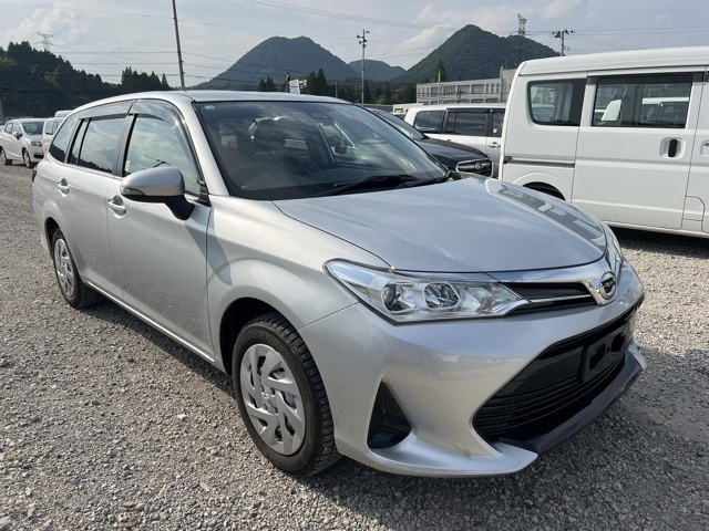 TOYOTA COROLLA FIELDER 2018