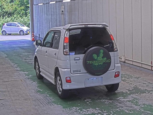 DAIHATSU TERIOS KID 2008