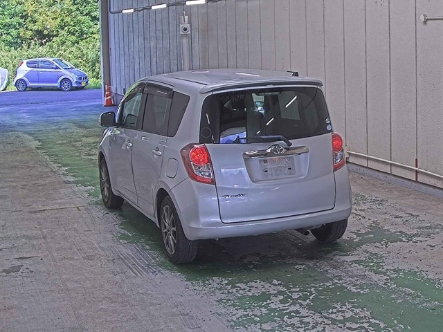 TOYOTA RACTIS 2009