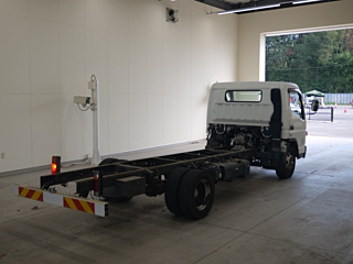 MITSUBISHI CANTER 2015