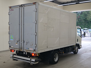 ISUZU ELF 2011
