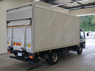 MITSUBISHI CANTER 2016