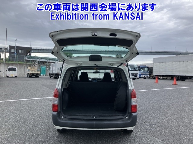 TOYOTA PROBOX 2016