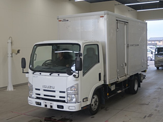 ISUZU ELF 2011