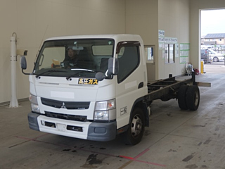 MITSUBISHI CANTER 2015