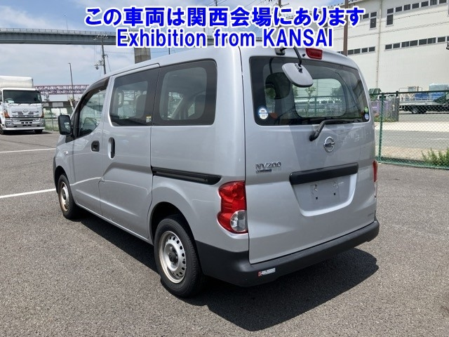 NISSAN NV200 2016