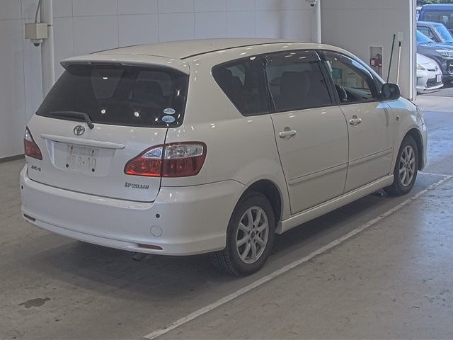 TOYOTA IPSUM 2008