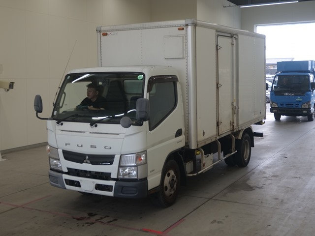 MITSUBISHI CANTER 2012