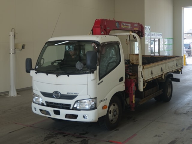 HINO DUTRO 2016