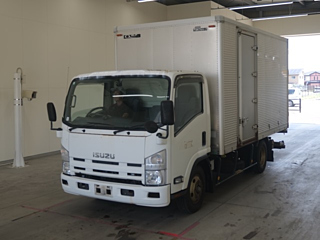 ISUZU ELF 2009