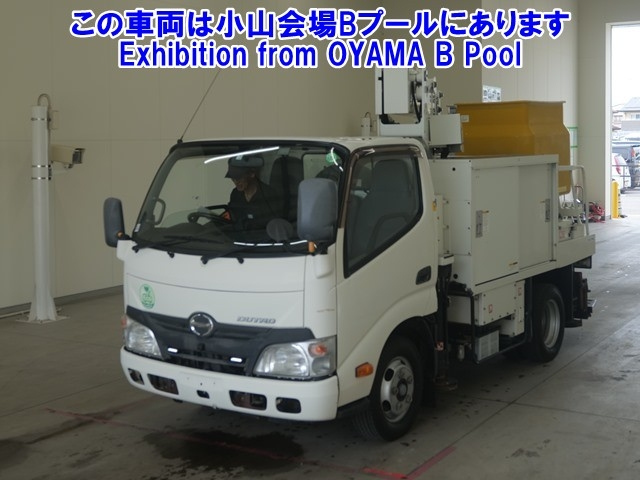 HINO DUTRO 2015