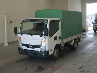 NISSAN ATLAS 2011