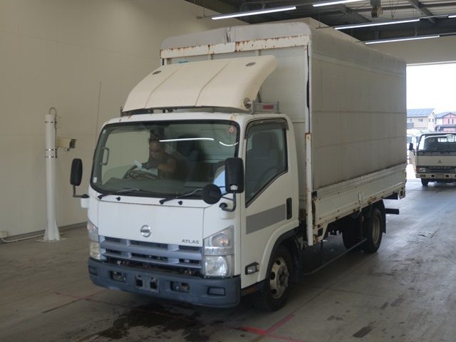 NISSAN ATLAS 2008
