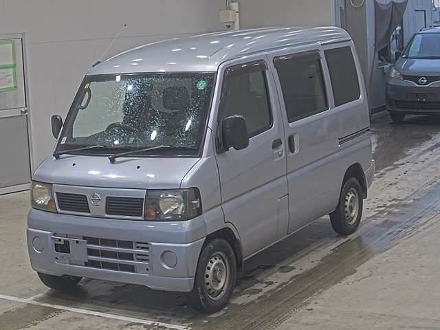 NISSAN CLIPPER VAN 2011