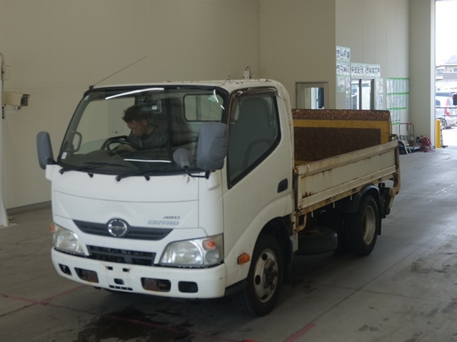 HINO DUTRO 2012