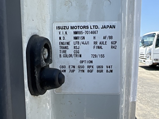 ISUZU ELF 2011