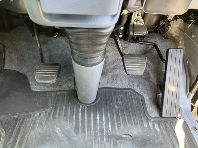 MITSUBISHI CANTER 2008